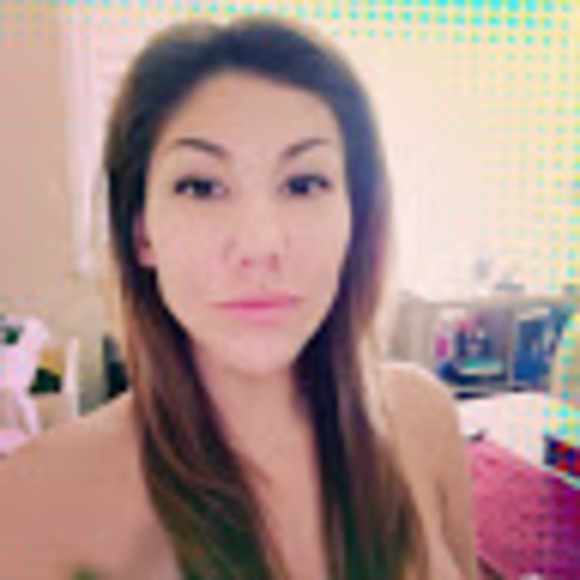 Meet your Posher, Renee - Picture 1 of 1